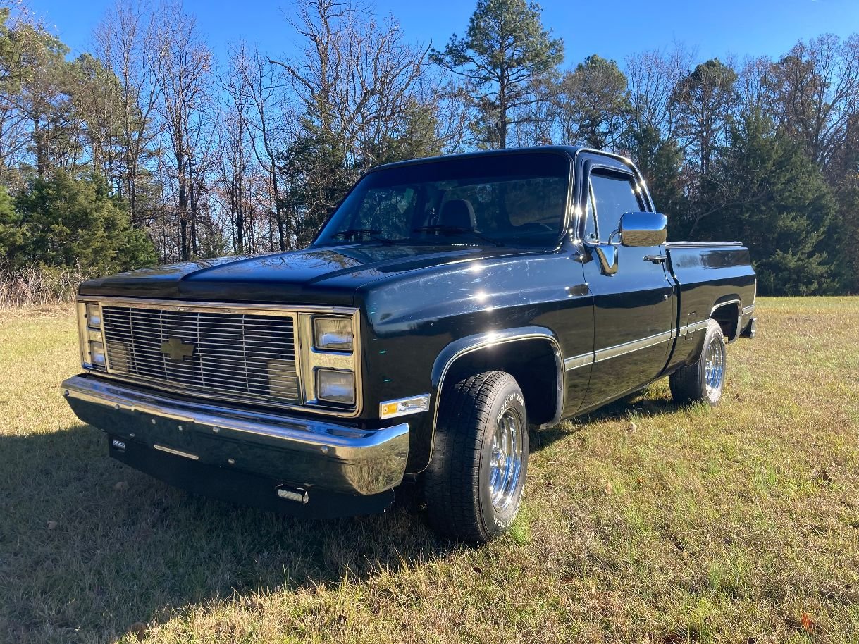1985 chevrolet 1 2 ton pickup