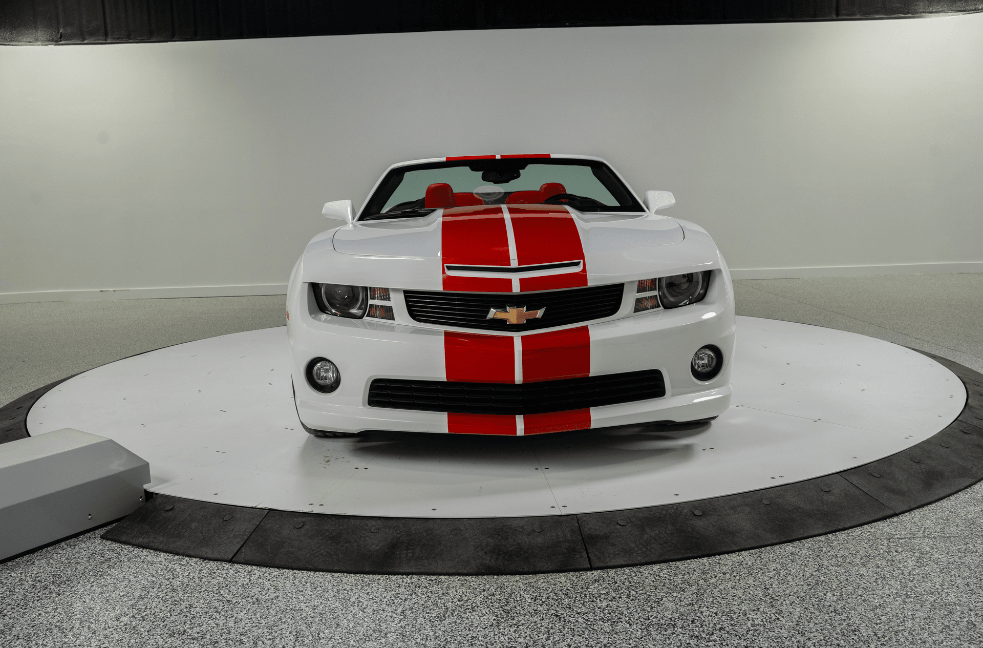 2011 Chevrolet Camaro (Pace Car) | Bray's Motor