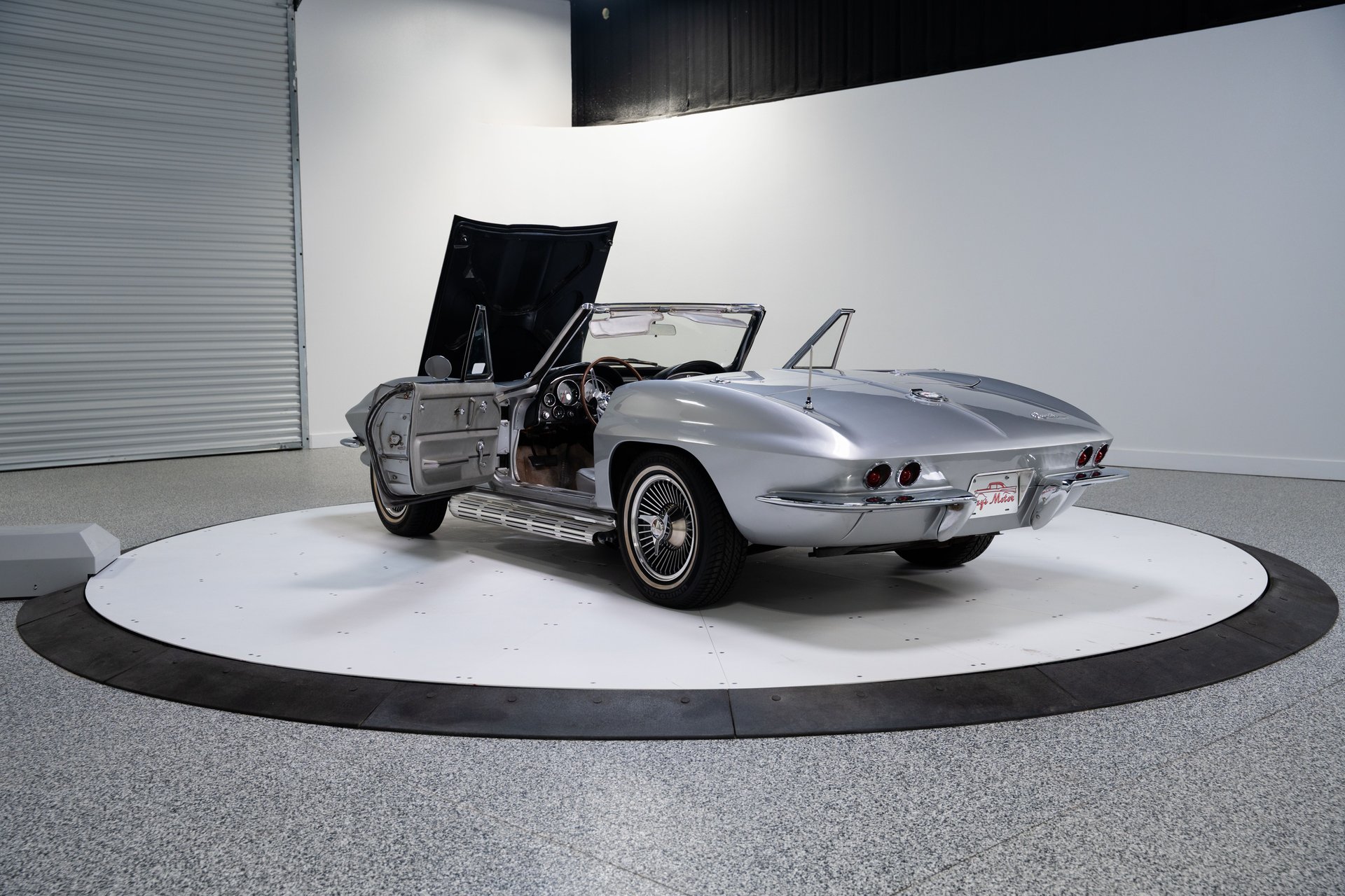 1965 Chevrolet Corvette | Bray's Motor