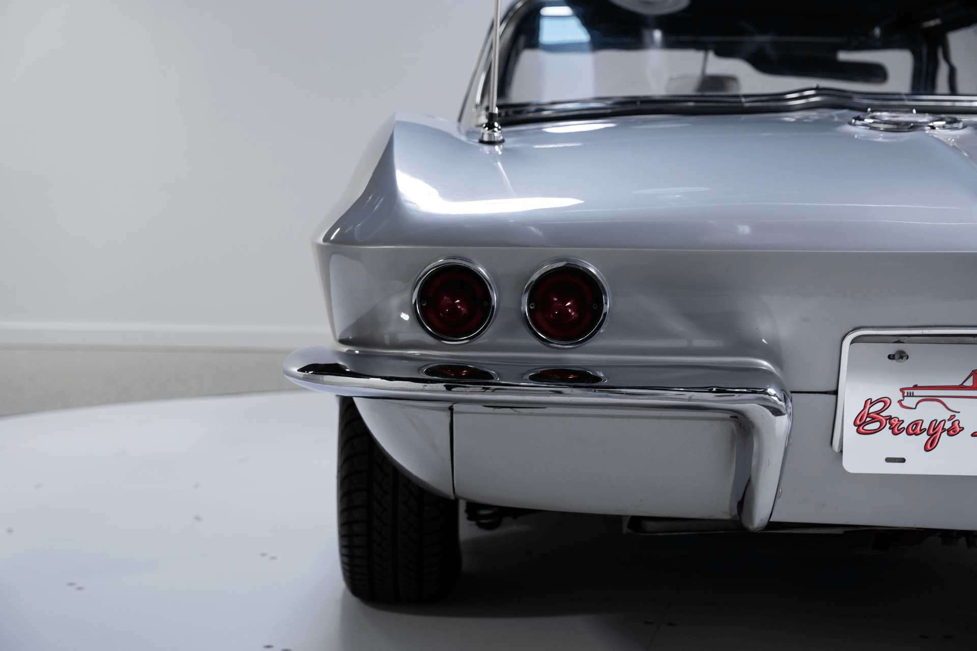 1965 Chevrolet Corvette | Bray's Motor