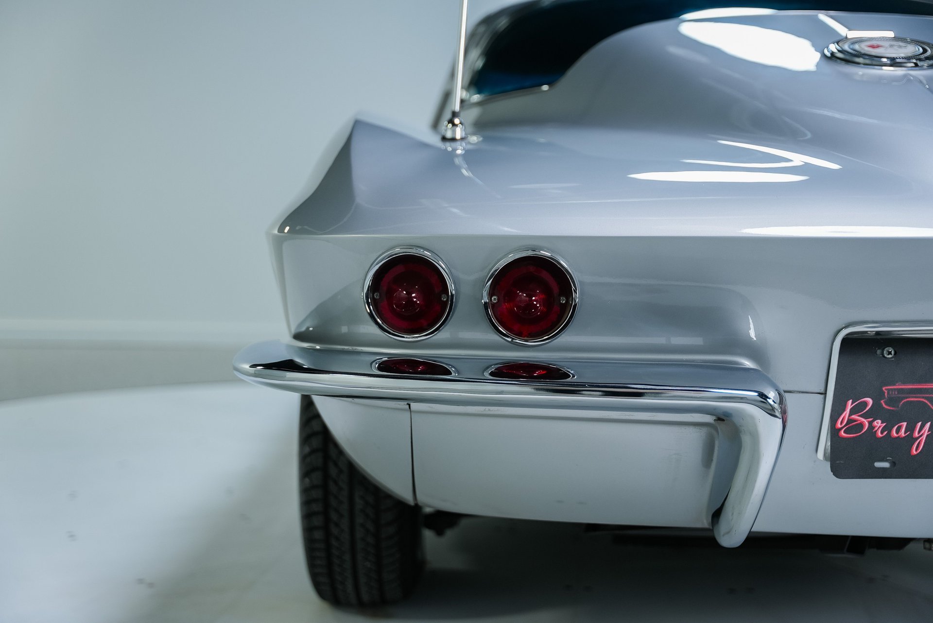 1965 Chevrolet Corvette | Bray's Motor