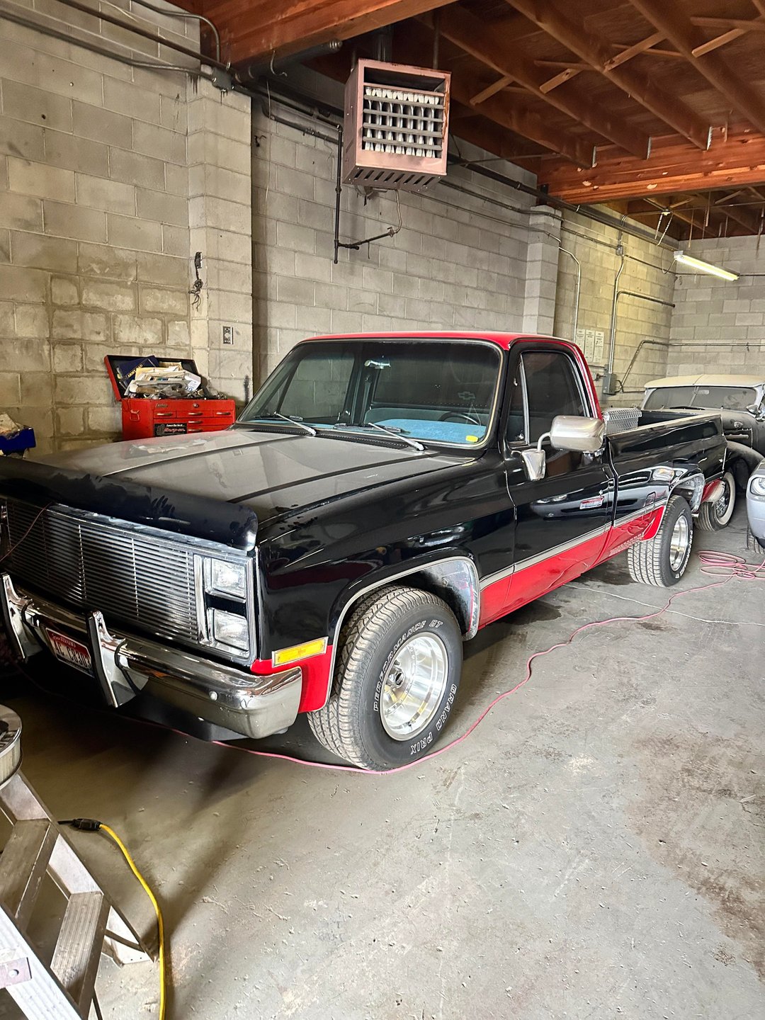 1983 chevrolet 1 2 ton pickup