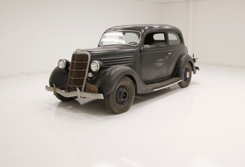 1935 Ford 48 Series 1