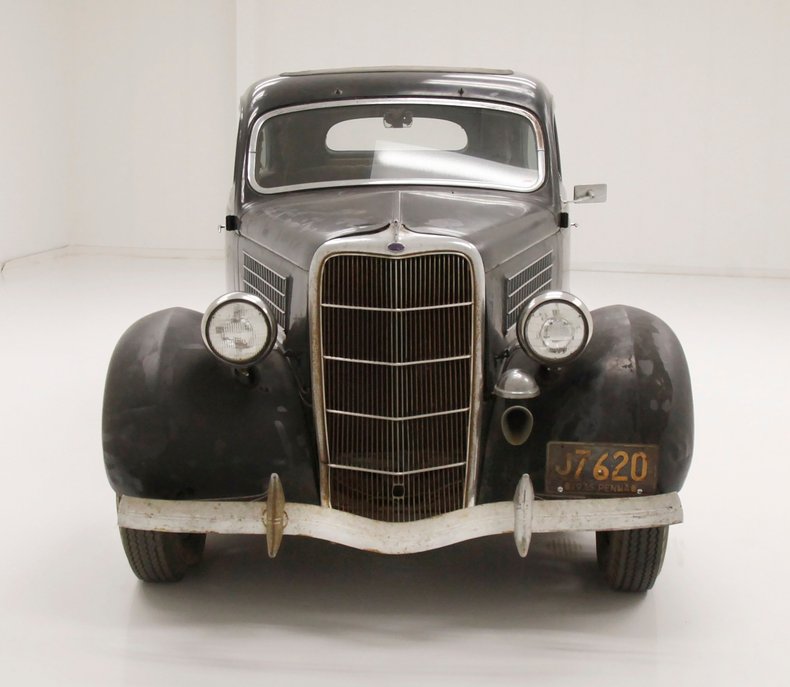 1935 Ford 48 Series 7