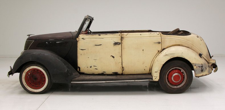 1937 Ford Phaeton 2