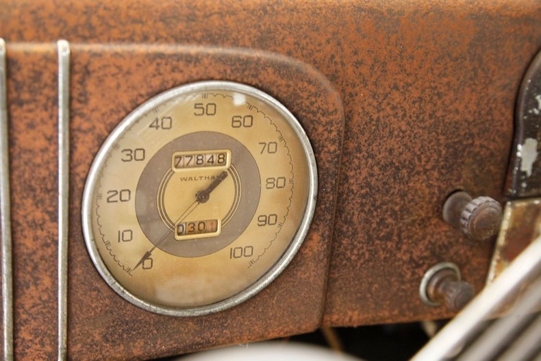 1937 Ford Fordor 34