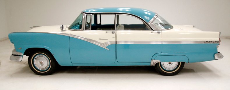 1956 Ford Fairlane Fordor 2