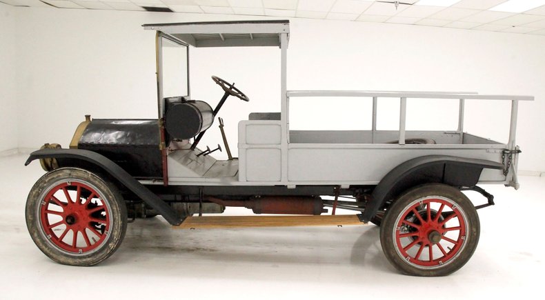 1918 Hahn 3/4 Ton Truck 2