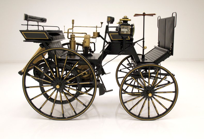 1890 Daimler Four Wheel Automobile Replica 6