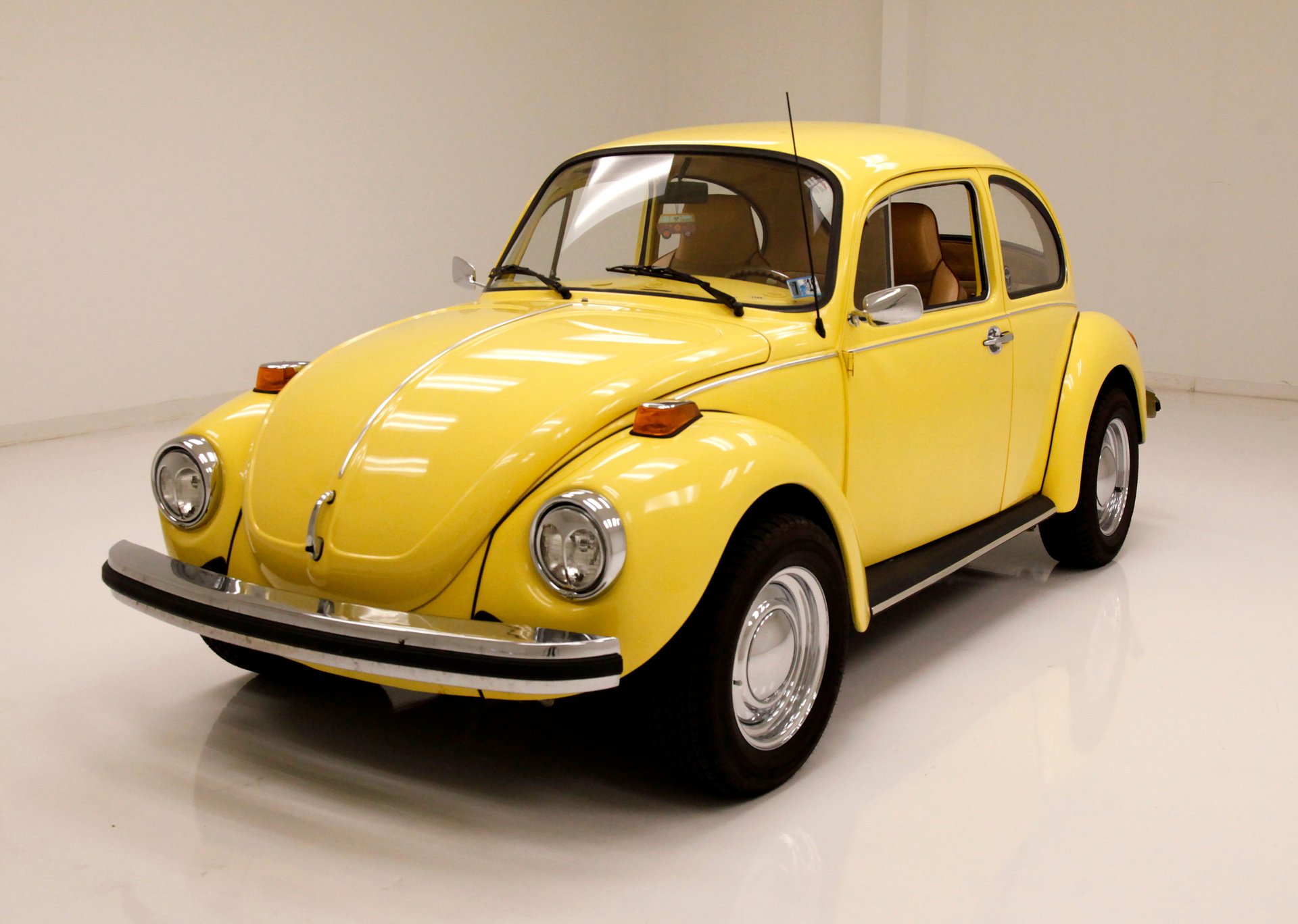 1974 Volkswagen Super Beetle | Classic Auto Mall