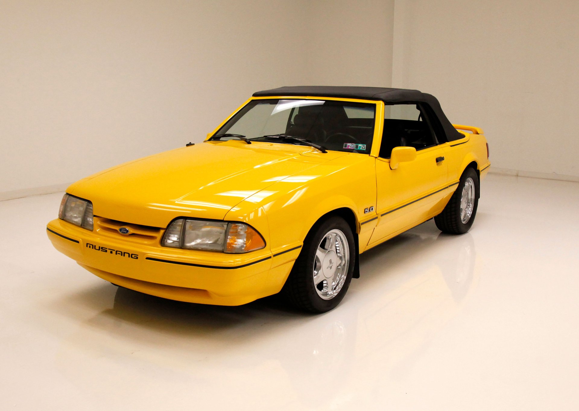 1993 ford mustang lx convertible