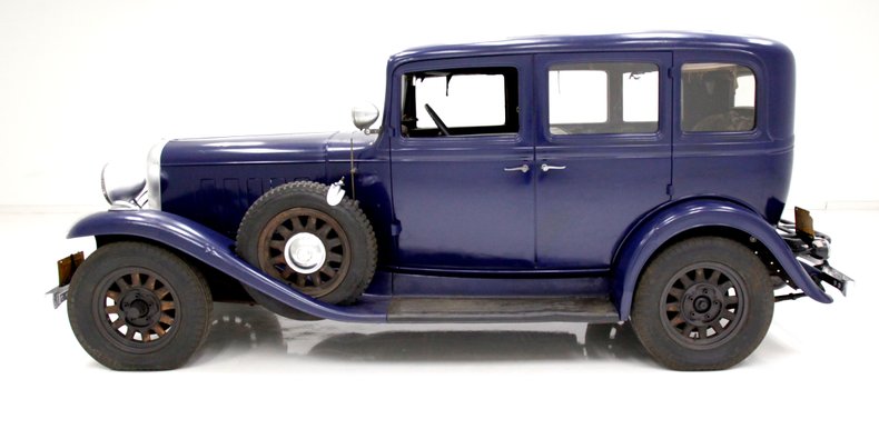1932 Oldsmobile L32 Sedan 2