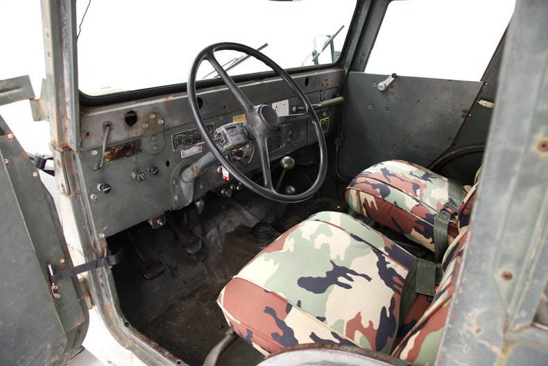 1972 Jeep Military 25