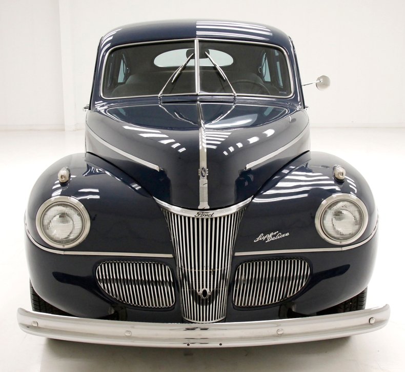 1941 Ford Super Deluxe 7