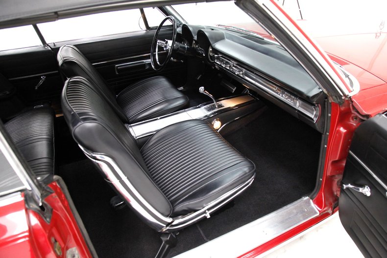 1966 Dodge Polara 500 32
