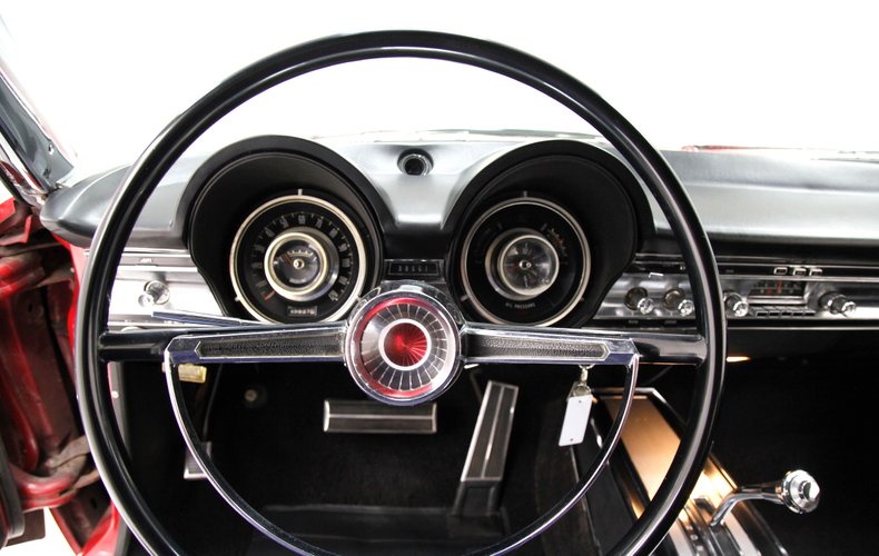 1966 Dodge Polara 500 38