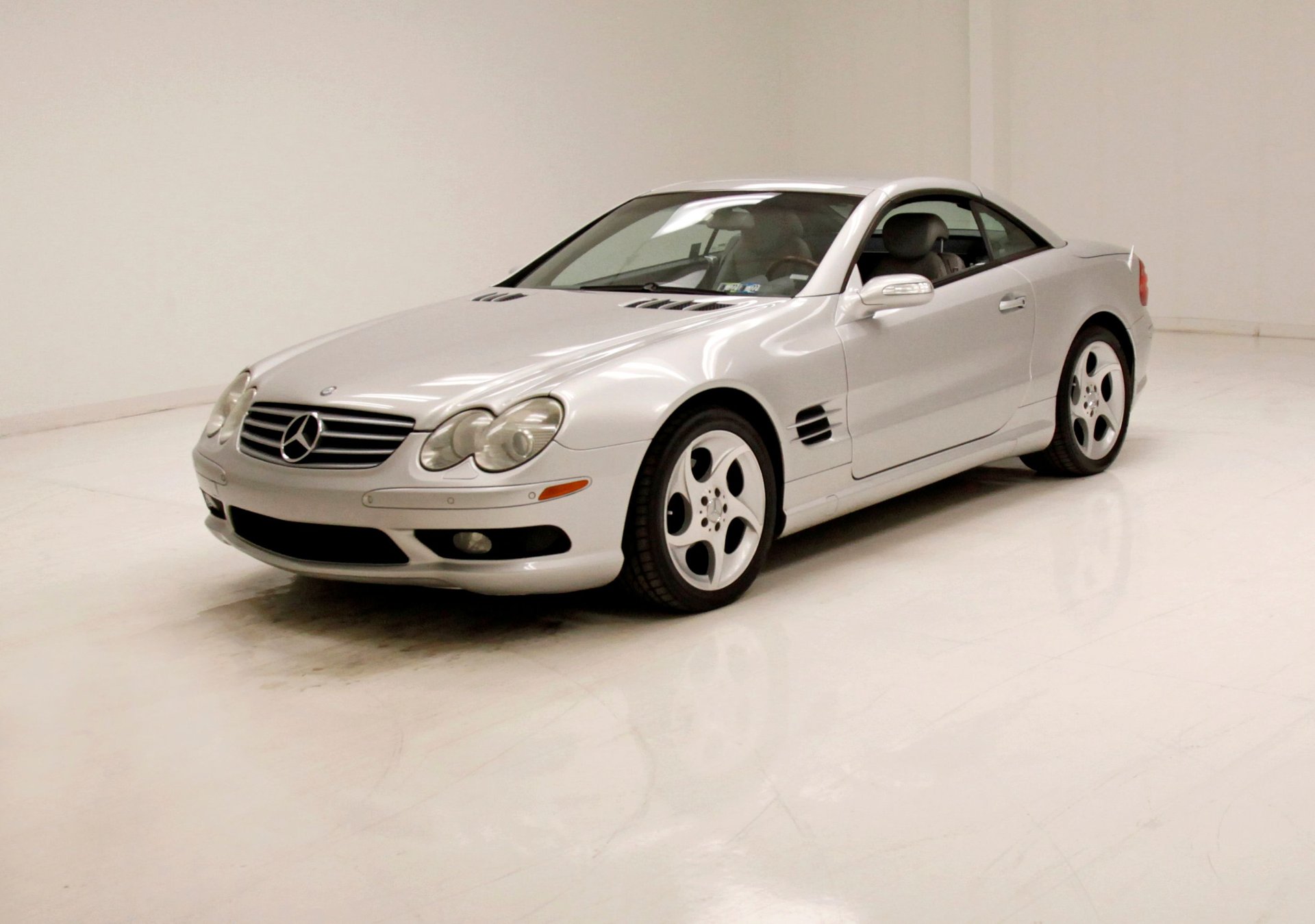 2004 Mercedes-Benz SL500 | Classic Auto Mall