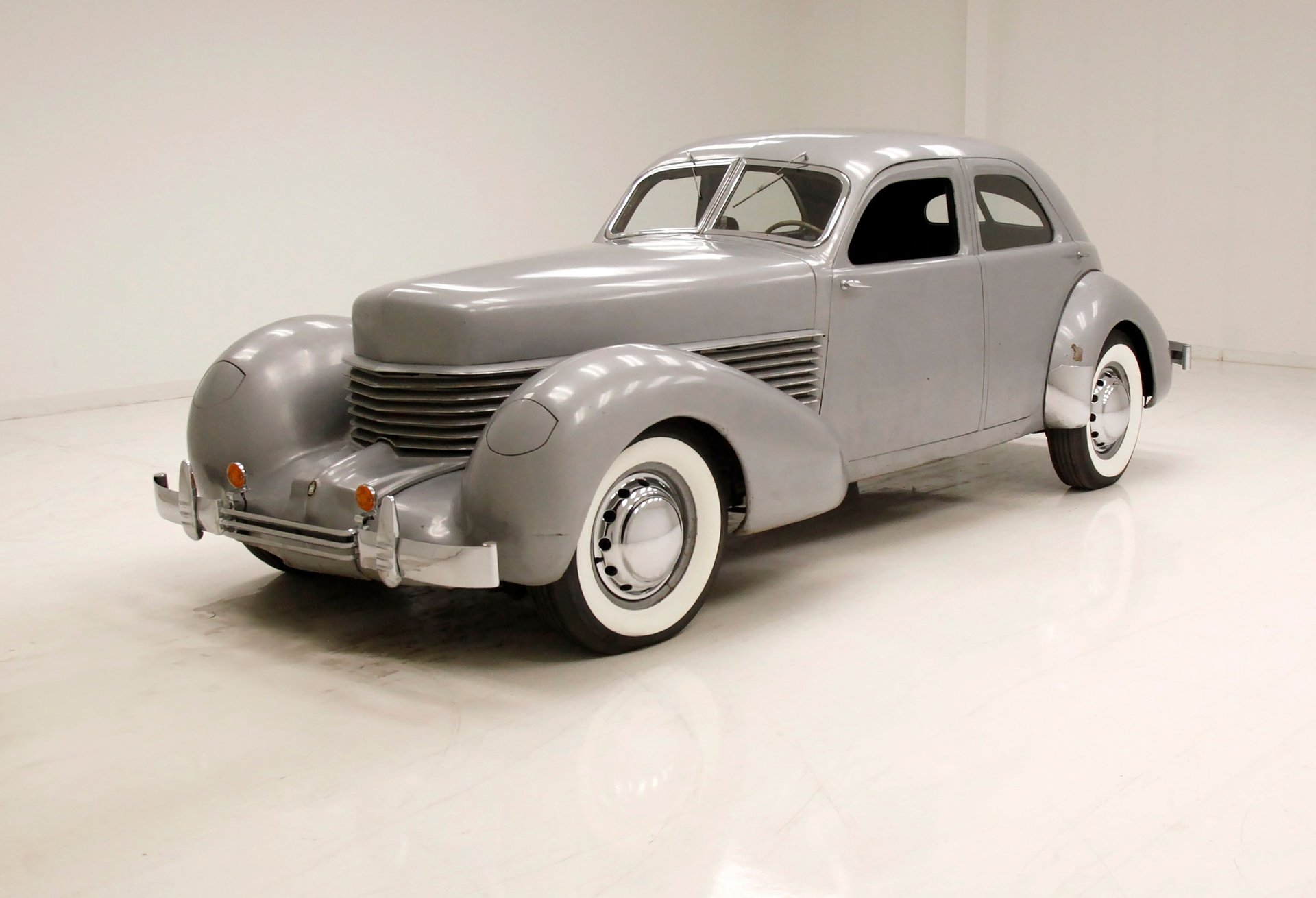 1936 Cord 810 | Classic Auto Mall