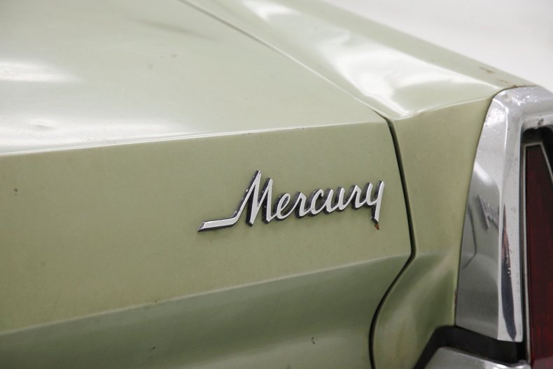 1967 Mercury Monterey 23