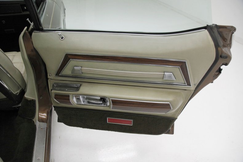 1972 Oldsmobile 98 37