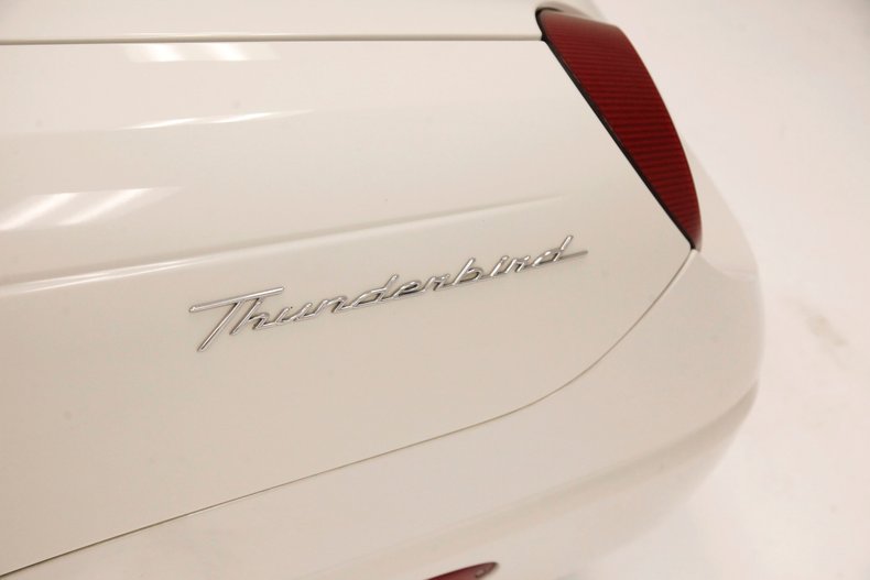 2002 Ford Thunderbird 23