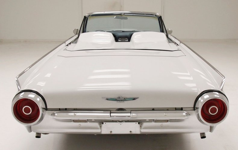 1962 Ford Thunderbird 8
