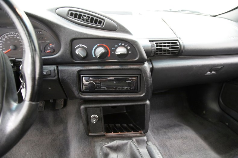 1996 Chevrolet Camaro 29
