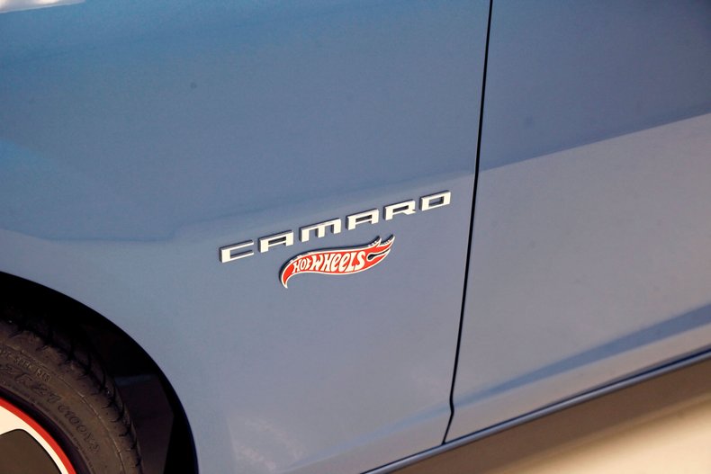 2013 Chevrolet Camaro 21