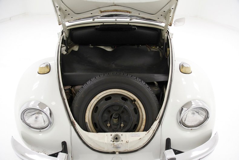 1968 Volkswagen Beetle 36