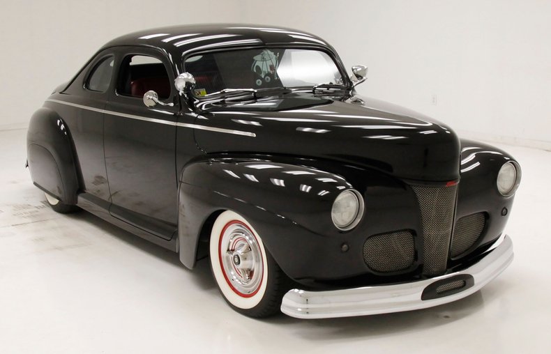 1941 Ford Deluxe 6