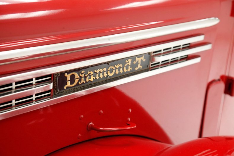 1948 Diamond T 306 17