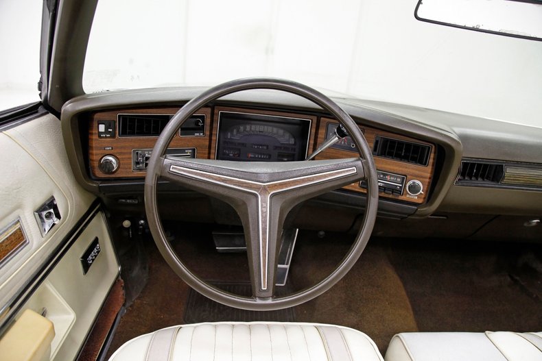 1973 Buick Centurion 32