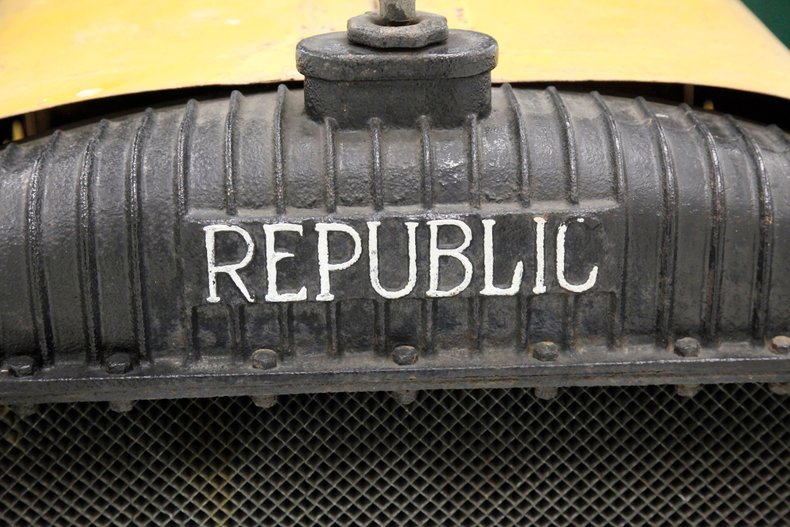 1915 Republic Truck 20