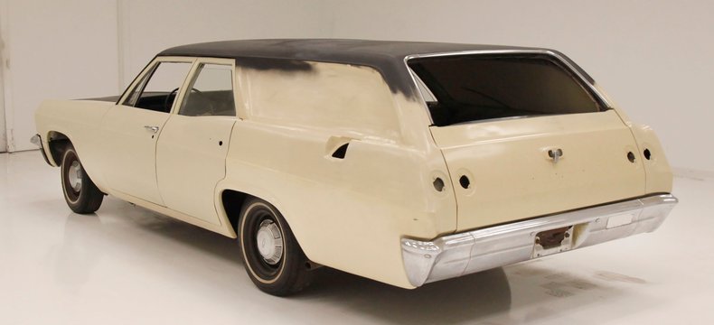 1965 Chevrolet Biscayne 3