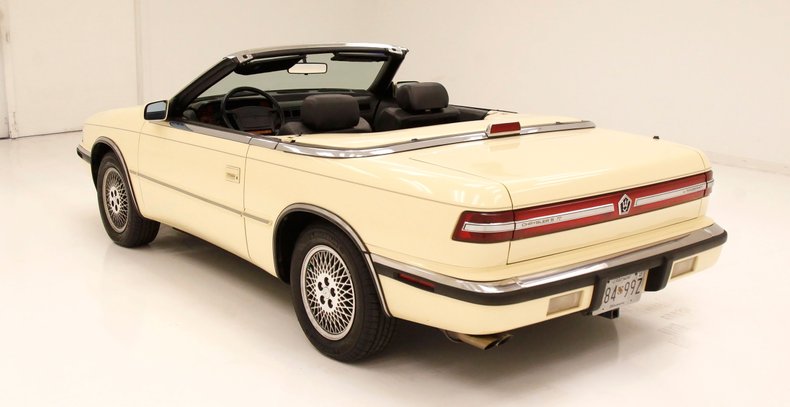 1990 Chrysler TC by Maserati 9