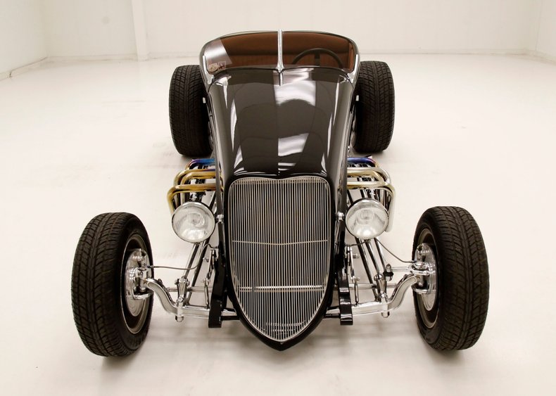 1934 Ford Roadster 8