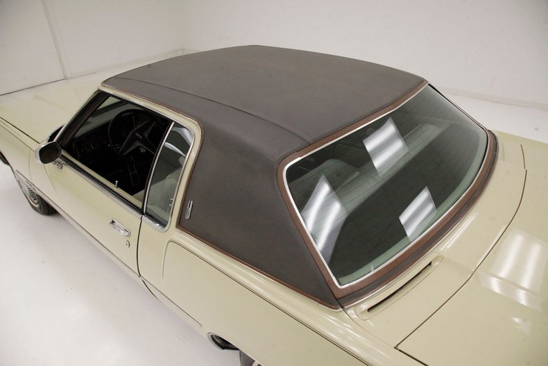 1972 Oldsmobile Toronado 23