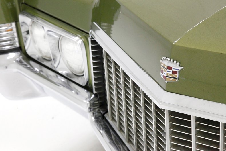 1970 Cadillac Coupe DeVille 11