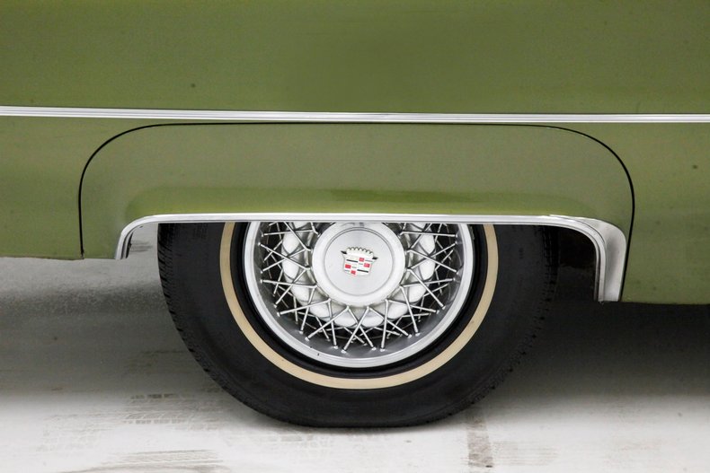 1970 Cadillac Coupe DeVille 14