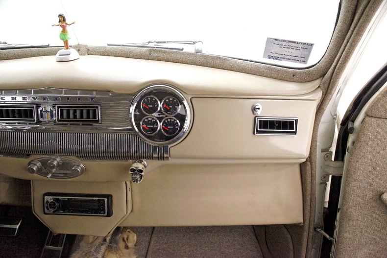 1942 Chevrolet Master 32