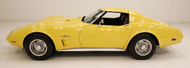 1974 Chevrolet Corvette 2