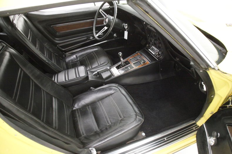 1974 Chevrolet Corvette 37