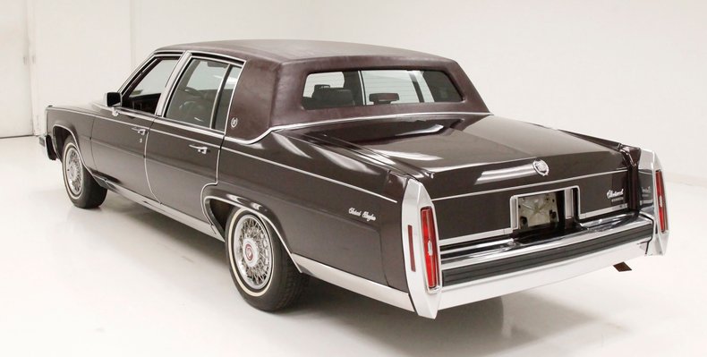 1986 Cadillac Fleetwood 3