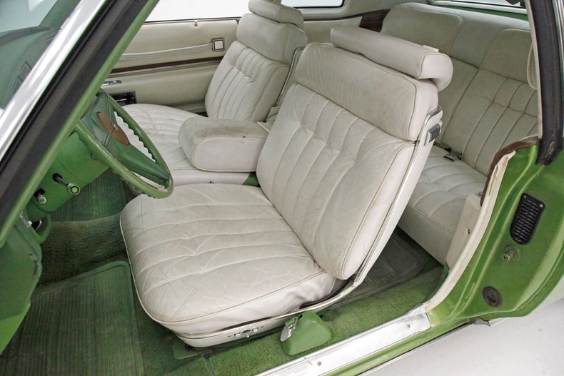 1974 Cadillac Coupe DeVille 30