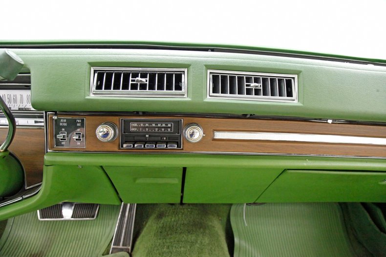 1974 Cadillac Coupe DeVille 34