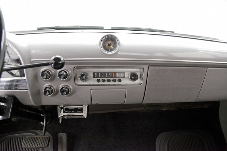 1952 Ford Customline 35