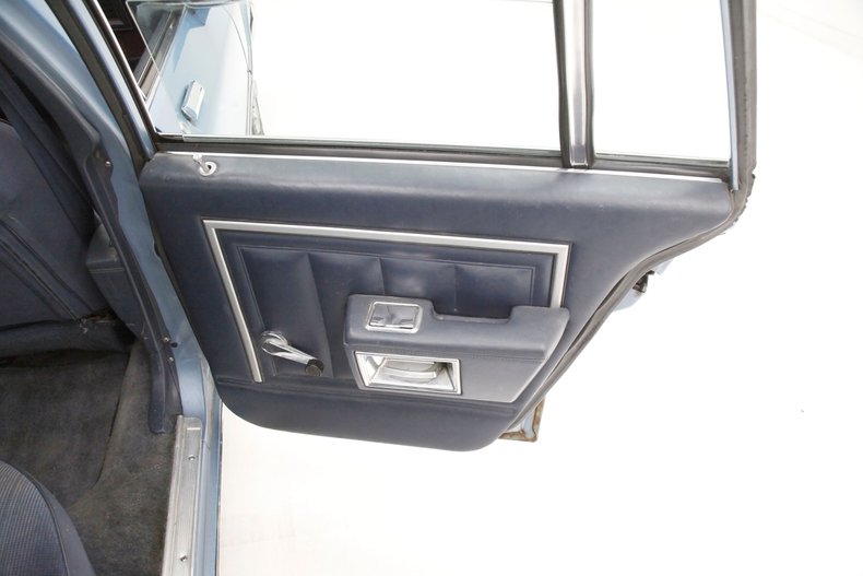1989 Chevrolet Caprice 33