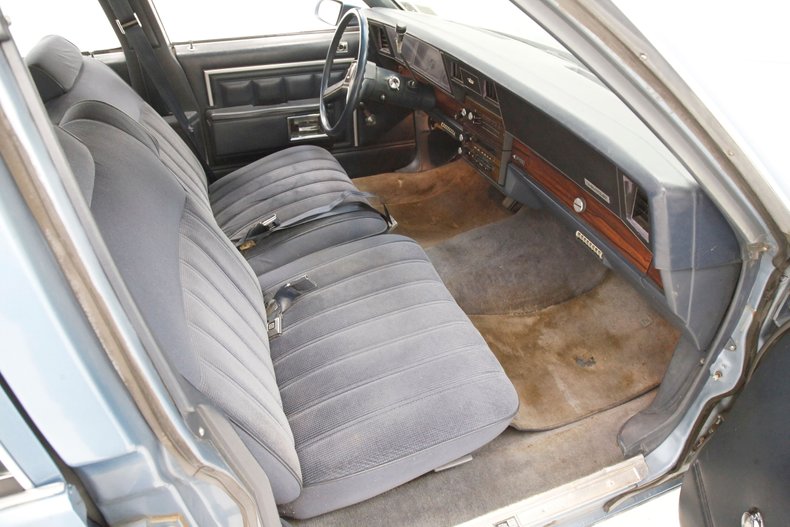 1989 Chevrolet Caprice 30
