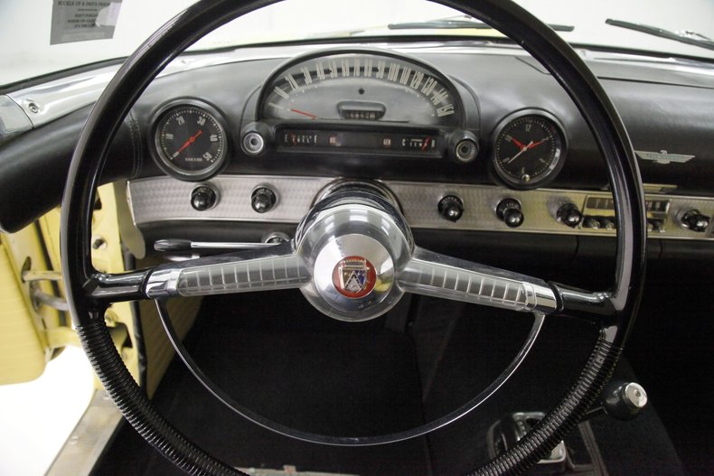 1955 Ford Thunderbird 30