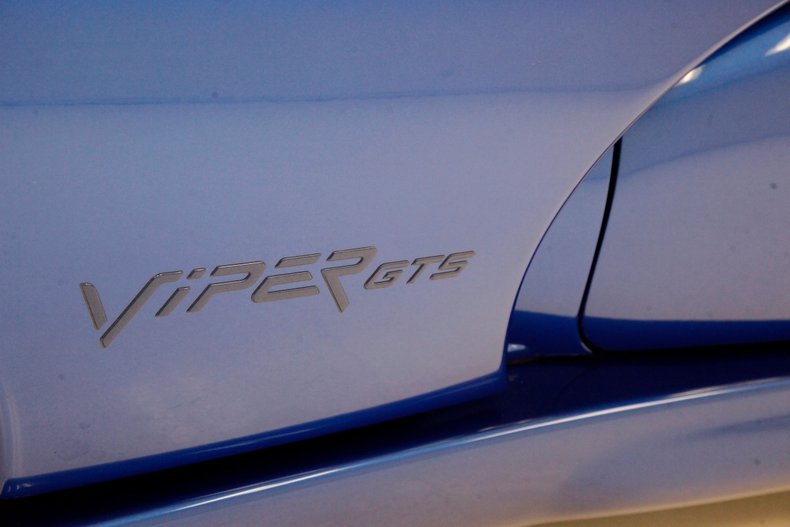 1996 Dodge Viper 24